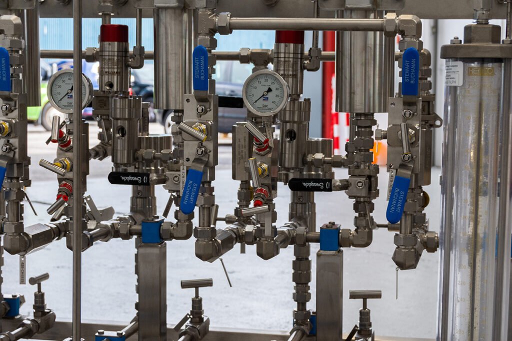 Applications for instrumentation valves and fittings